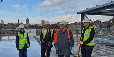 Councillor Roberts, Jon Marston of Galliford Try, Councillor Mellen and Tom Goshawk of D2N2 top out the new Broadmarsh Car Park